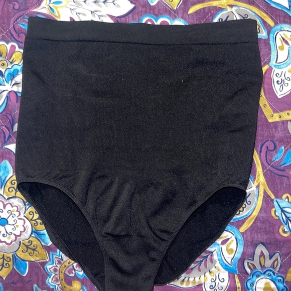 Shapewear - Picture 4 of 6